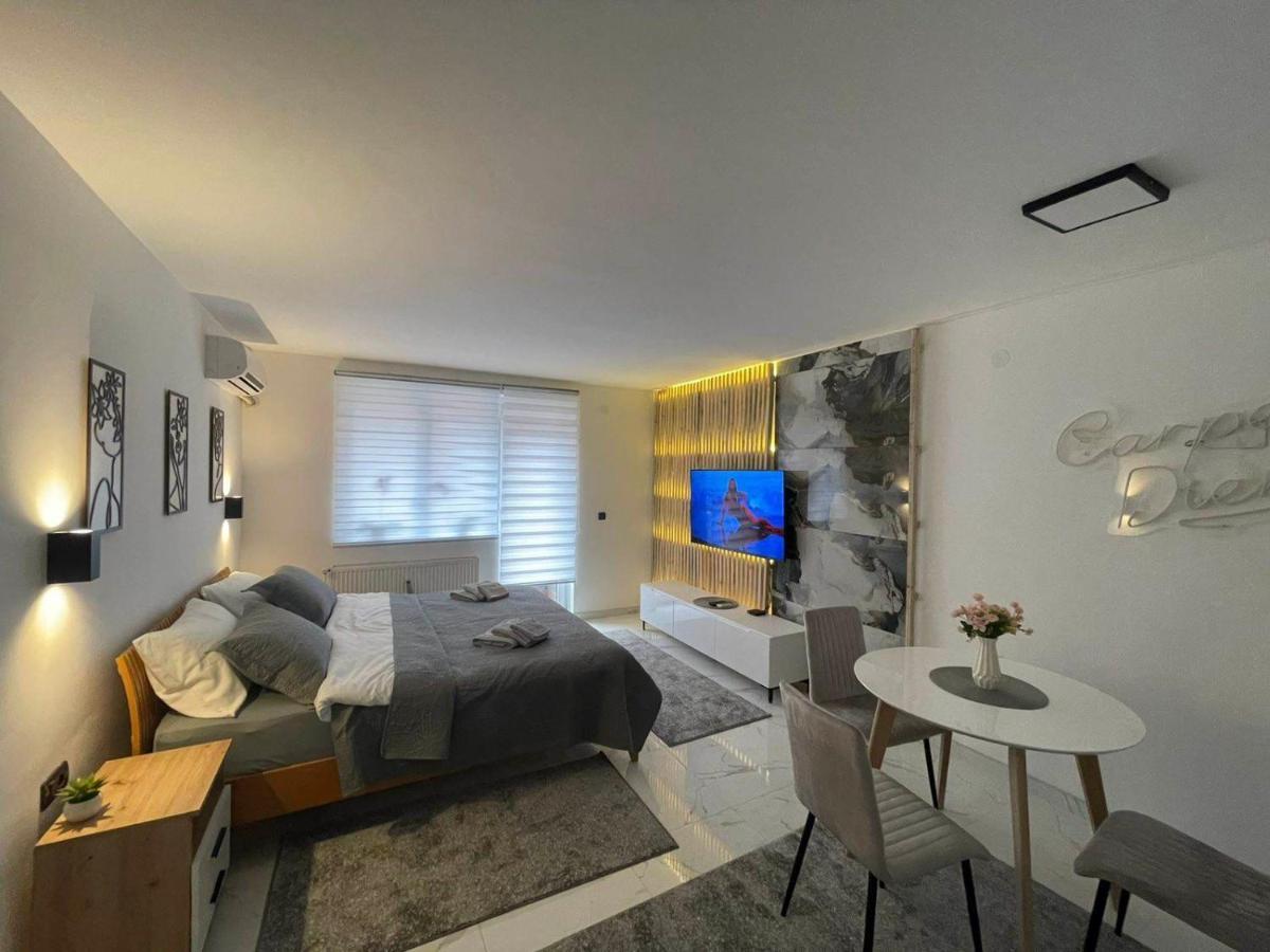 Apartman Afrodita Lux 1 Ниш Экстерьер фото
